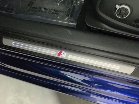 Used 2019 Audi S4 Premium Plus w/ Premium Plus Package image 11