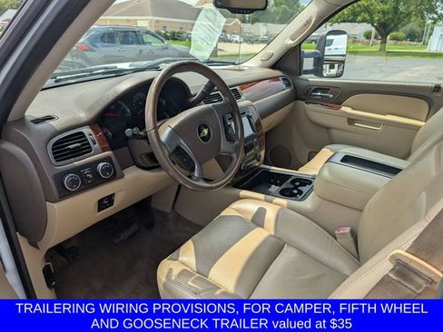 Used 2013 Chevrolet Silverado 3500 LTZ AWD/4WD image 14