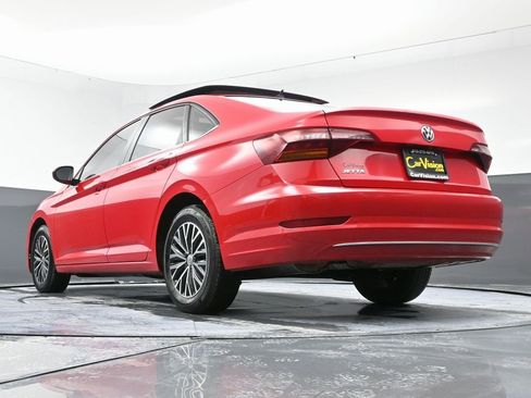 Used 2019 Volkswagen Jetta SE w/ Cold Weather Package image 51