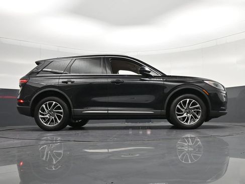 Used 2021 Lincoln Corsair AWD w/ Equipment Group 101A image 30