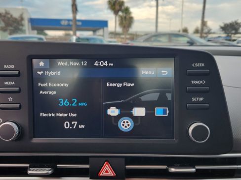 Certified 2025 Hyundai Elantra Blue image 23