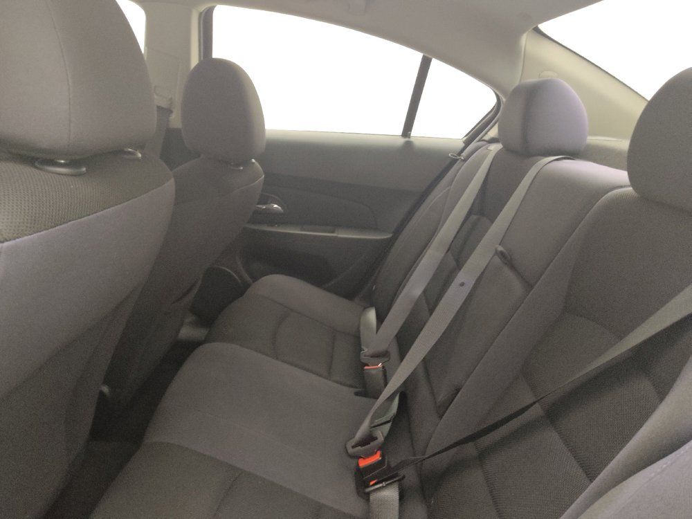 Used 2014 Chevrolet Cruze LT FWD image 18
