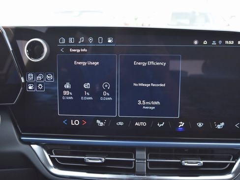 New 2025 Chevrolet Equinox EV LT image 17