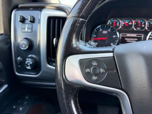 Used 2018 GMC Sierra 2500 SLE w/ SLE Preferred Package AWD/4WD image 10