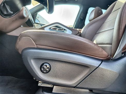 Used 2024 Mercedes-Benz GLS 450 4MATIC image 14