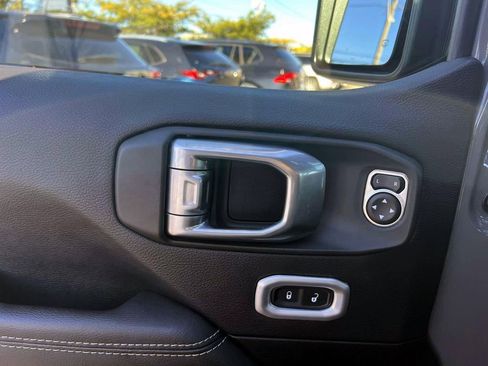 Used 2022 Jeep Wrangler Unlimited Sahara 4xe w/ Cold Weather Group image 17