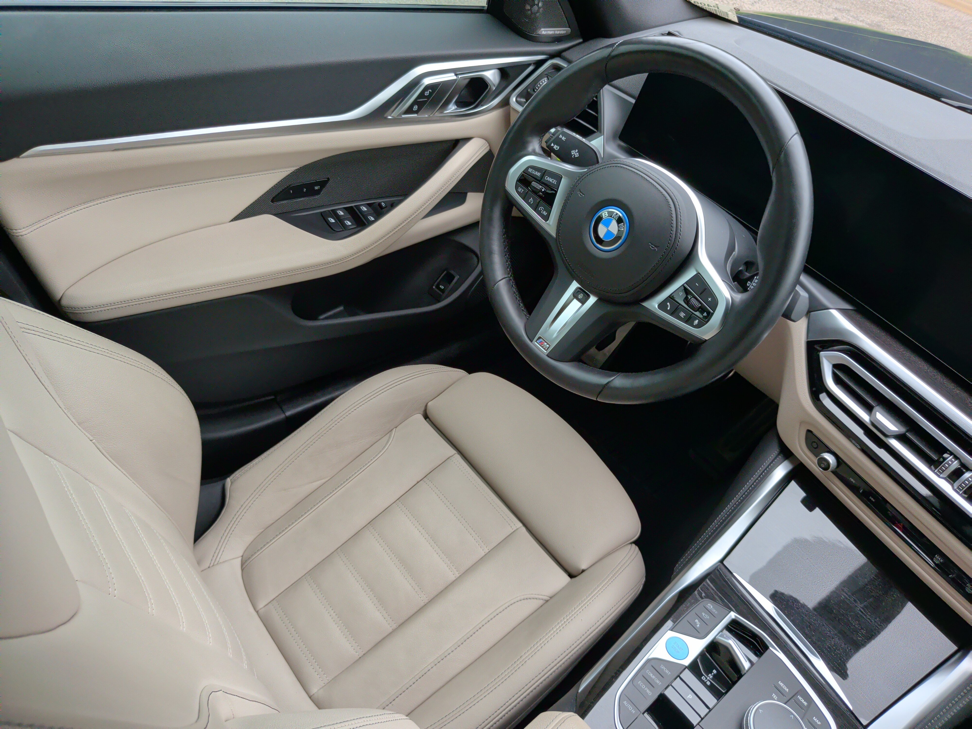 Used 2023 BMW i4 eDrive40 w/ M Sport Package RWD image 36