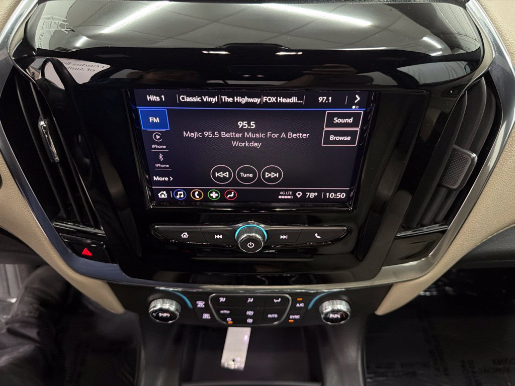 Used 2023 Chevrolet Traverse LS w/ Safety Package FWD image 18