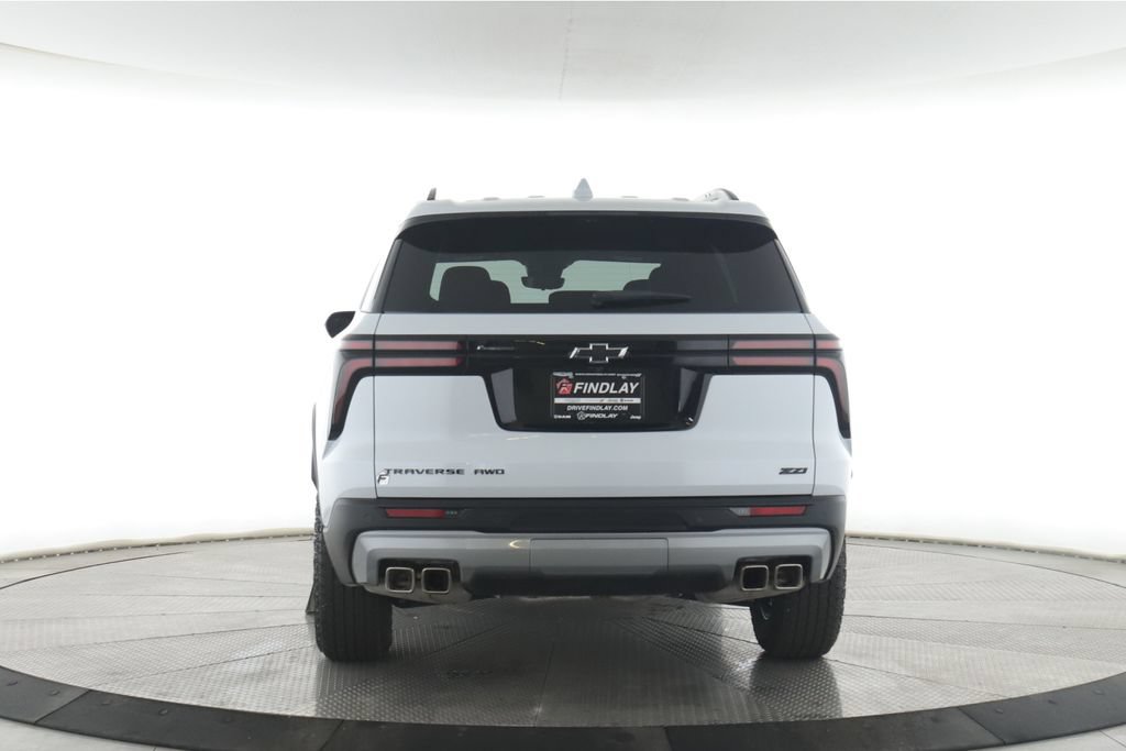 Used 2026 Chevrolet Traverse Z71 AWD/4WD image 11