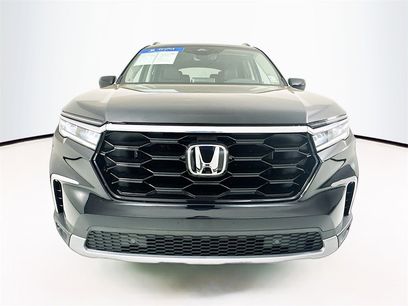 Certified 2025 Honda Pilot Touring
