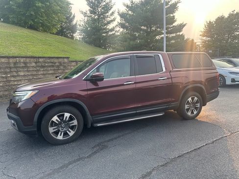 Used 2017 Honda Ridgeline RTL-E image 4