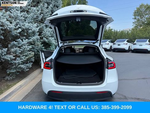 Used 2023 Tesla Model Y Long Range AWD/4WD image 26