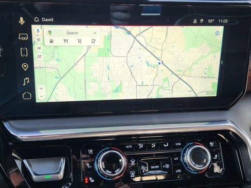 Certified 2024 GMC Sierra 2500 Denali Ultimate image 17