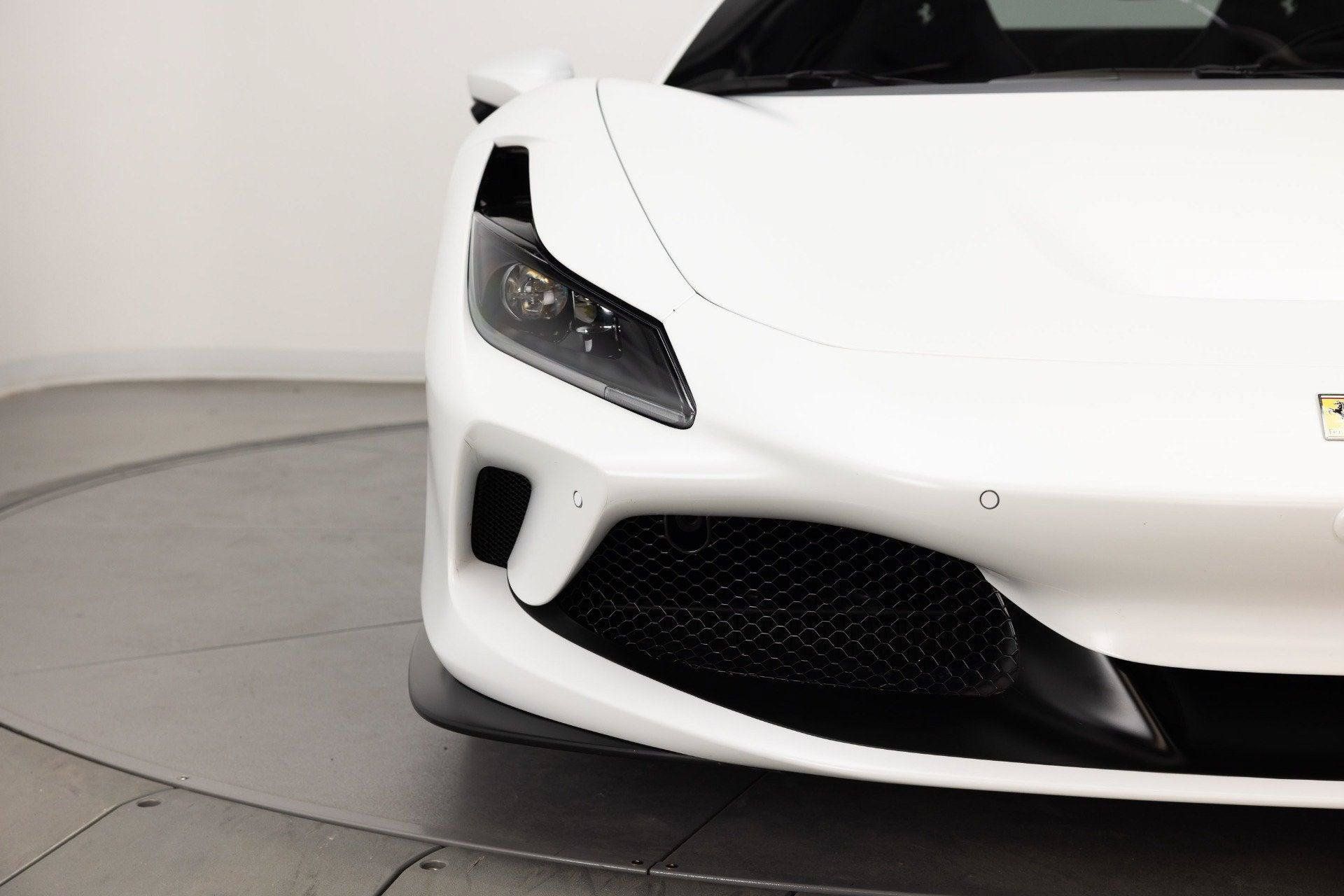 Certified 2022 Ferrari F8 Tributo RWD image 27