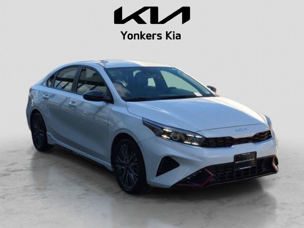 Used 2023 Kia Forte GT-Line FWD image 4