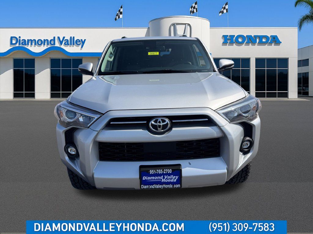 Used 2022 Toyota 4Runner SR5 Premium w/ Moonroof Package RWD image 29