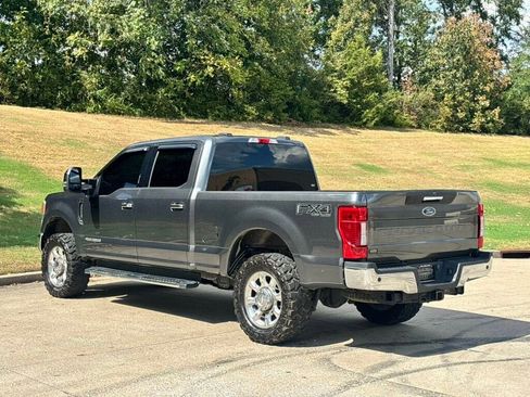 Used 2020 Ford F250 XLT w/ XLT Premium Package AWD/4WD image 3