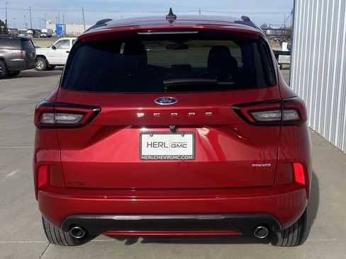 Used 2024 Ford Escape ST-Line image 6