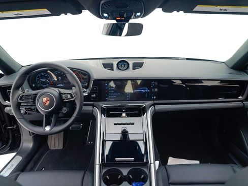 New 2026 Porsche Panamera image 19