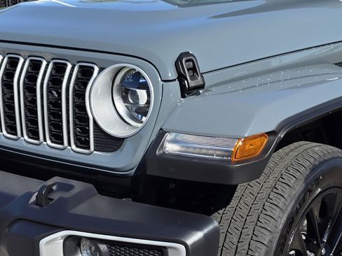 Certified 2025 Jeep Wrangler Sahara w/ Safety Group image 8