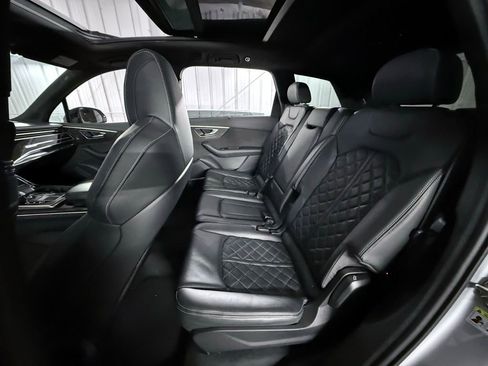 Used 2021 Audi SQ7 Premium Plus w/ Executive Package AWD/4WD image 20