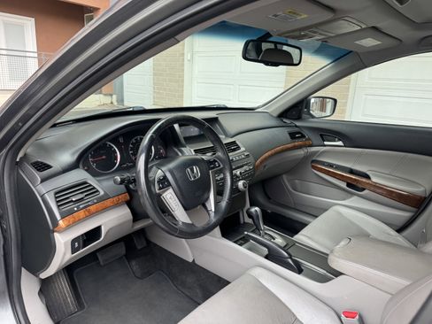 Used 2012 Honda Accord EX-L image 16