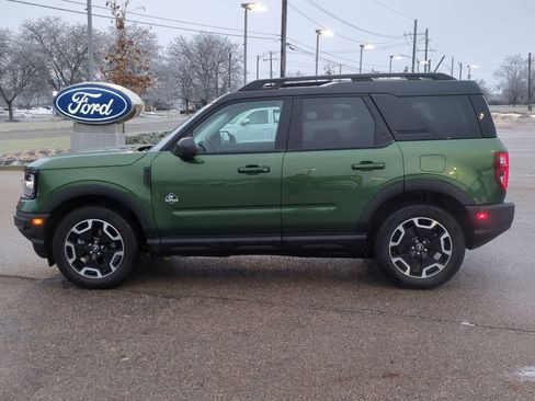 Certified 2023 Ford Bronco Sport Outer Banks w/ Tech Package image 5