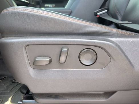 Used 2023 GMC Sierra 1500 AT4 w/ AT4 Premium Package AWD/4WD image 15