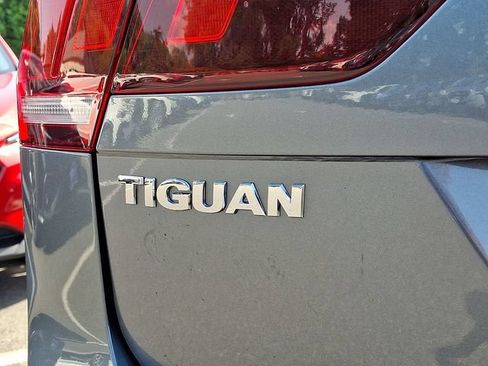 Used 2021 Volkswagen Tiguan S AWD/4WD image 31