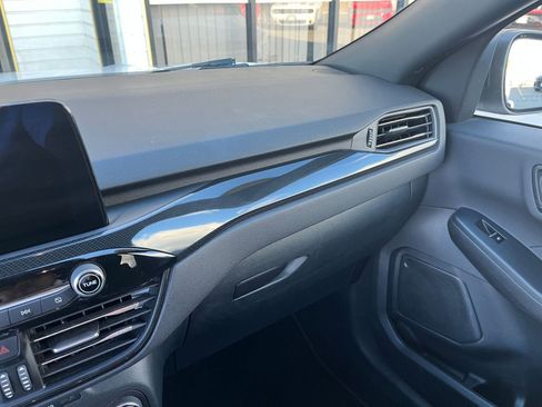 Used 2023 Ford Escape ST-Line image 35