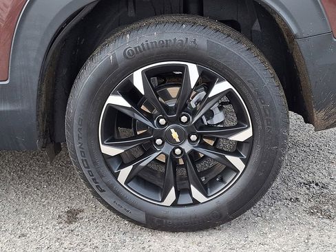 Used 2023 Chevrolet TrailBlazer LT w/ Convenience Package image 31