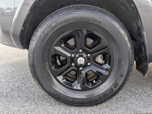 Used 2023 Toyota 4Runner SR5 Premium image 12