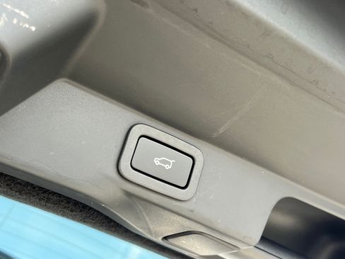 Used 2019 Land Rover Range Rover Sport HSE image 20