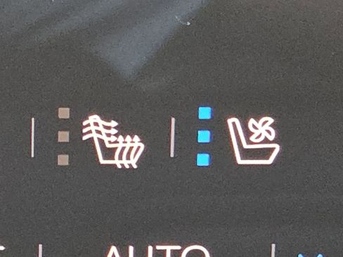 New 2026 GMC Yukon XL Elevation image 8