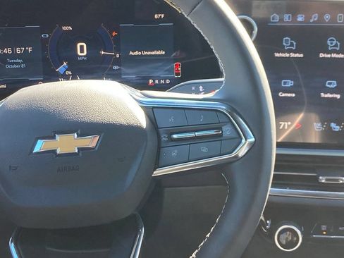 New 2026 Chevrolet Equinox EV LT w/ Convenience Package II AWD/4WD image 7