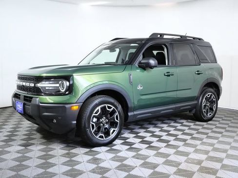 Certified 2025 Ford Bronco Sport Outer Banks w/ Outer Banks Tech Package+ AWD/4WD image 5