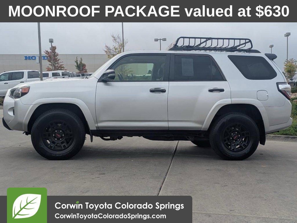 Used 2021 Toyota 4Runner Venture w/ Moonroof Package AWD/4WD image 4