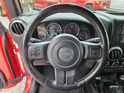 Used 2016 Jeep Wrangler Sport w/ Quick Order Package 24S AWD/4WD image 14