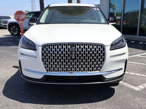 Certified 2023 Lincoln Corsair AWD image 2