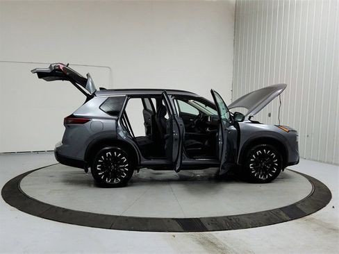 New 2026 Nissan Rogue SV image 16