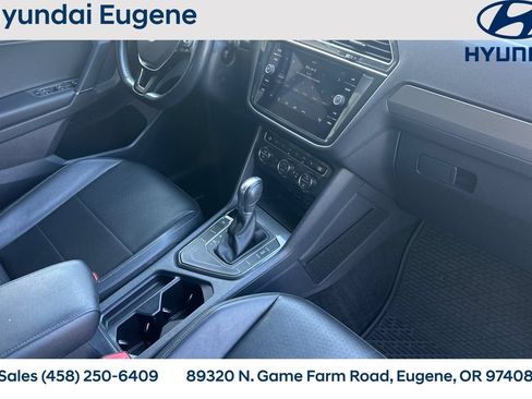 Used 2018 Volkswagen Tiguan SE FWD image 22