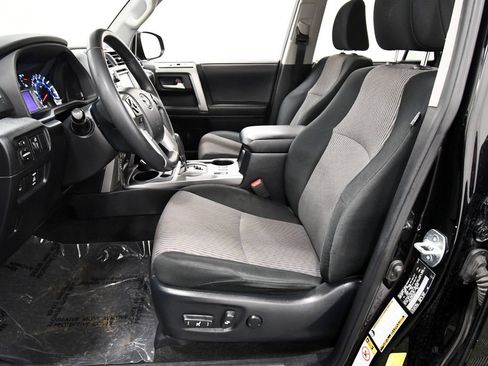 Used 2019 Toyota 4Runner SR5 AWD/4WD image 14
