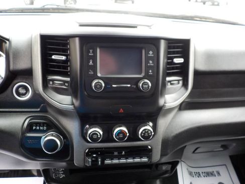 Used 2021 RAM 2500 Tradesman w/ Chrome Appearance Group image 18