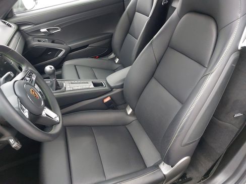Certified 2024 Porsche 718 Cayman RWD image 5