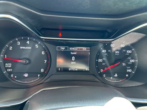 Used 2022 Chevrolet TrailBlazer LT w/ Convenience Package FWD image 25