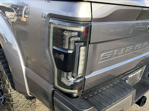 Used 2022 Ford F250 Lariat w/ Tremor Off-Road Package image 24