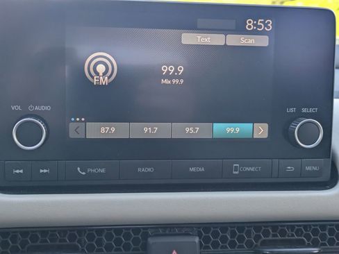 Used 2024 Honda HR-V LX image 23