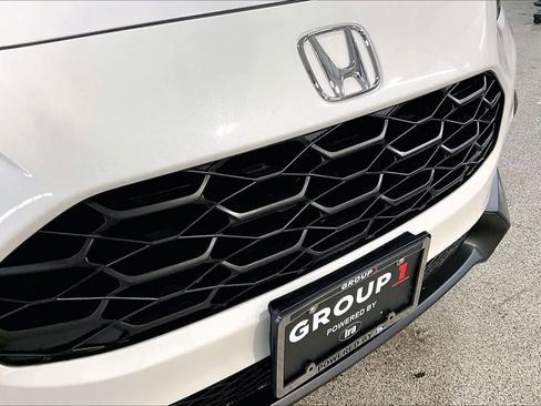 Used 2024 Honda HR-V LX image 29