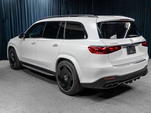 New 2025 Mercedes-Benz GLS 63 AMG 4MATIC image 10