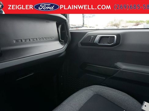 Used 2023 Ford Bronco Big Bend AWD/4WD image 30
